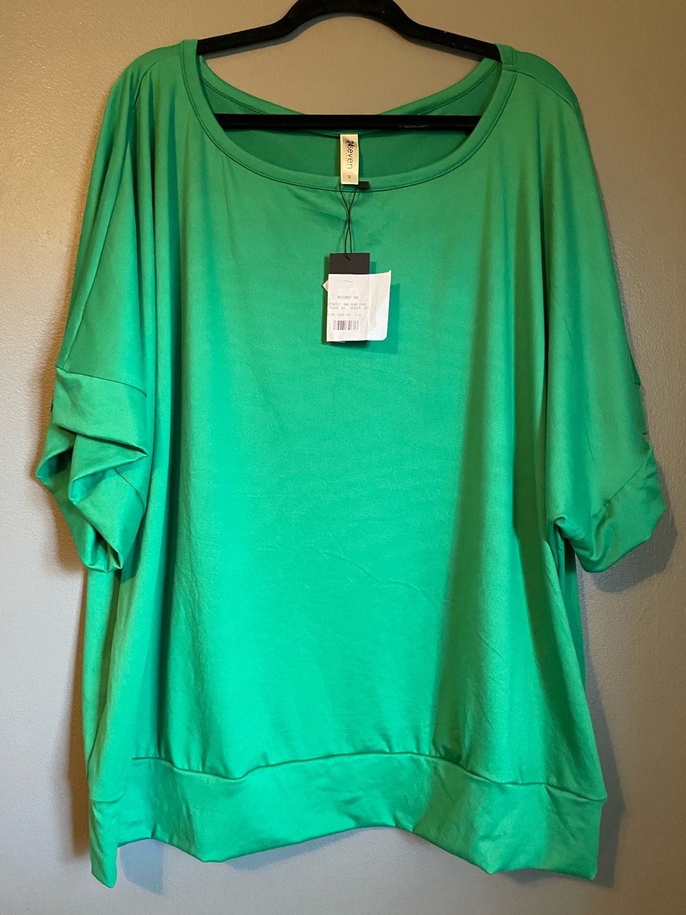 NWT 24/7 Comfort Apparel 2X Women’s Green Short Sleeve Scoop-neck Tunic Ret $54!